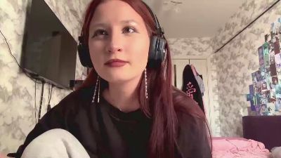 KanishaStabile live cam on Cam4