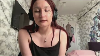 KanishaStabile live cam on Cam4