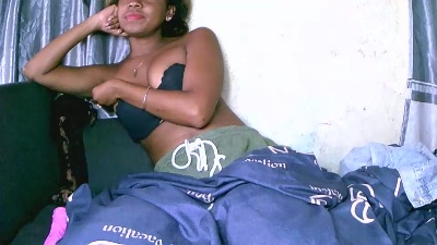 KarMi7 live cam on Cam4