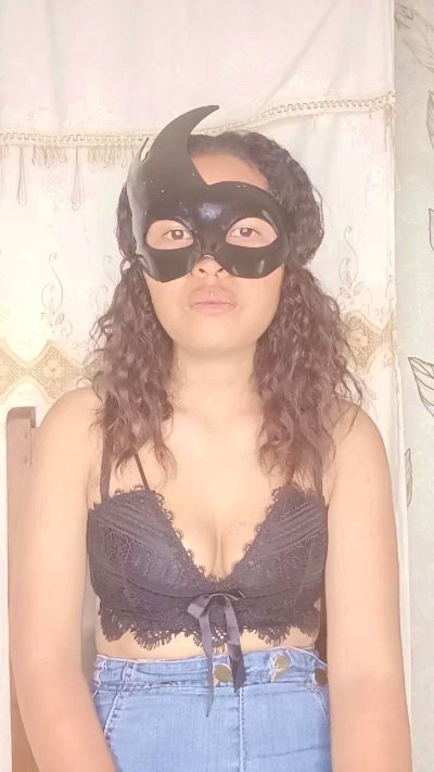 Kar_N live cam on Cam4