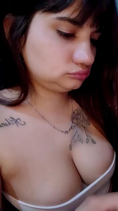 Karen0707 live cam on Cam4