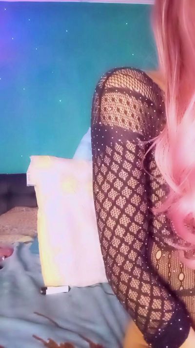 Karendolly8 live cam on Cam4