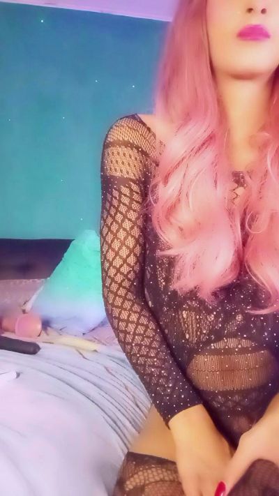 Karendolly8 live cam on Cam4