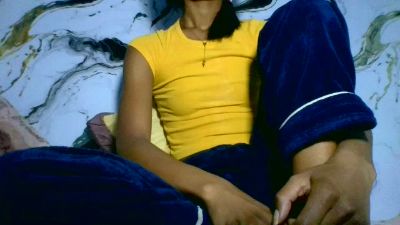Karene2 live cam on Cam4