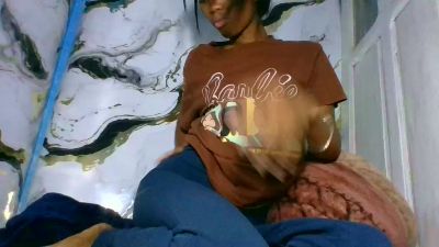 Karene2 live cam on Cam4