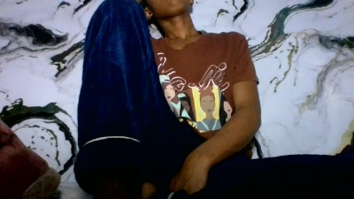 Karene2 live cam on Cam4