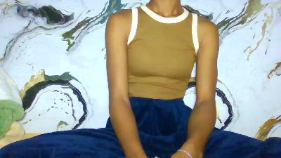 Karene2 live cam on Cam4