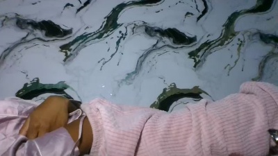 Karene2 live cam on Cam4