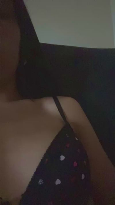 Kariaa live cam on Cam4
