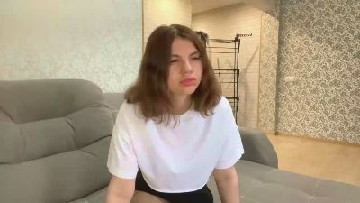KarieHubin live cam on Cam4