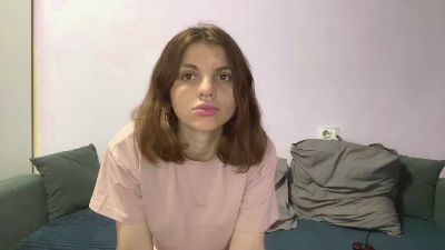 KarieHubin live cam on Cam4