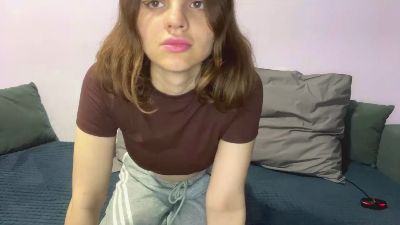 KarieHubin live cam on Cam4