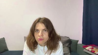 KarieHubin live cam on Cam4