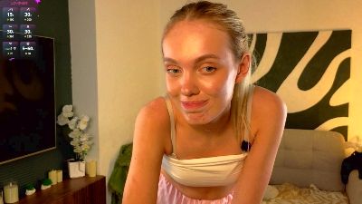 KarinaMckenty live cam on Cam4