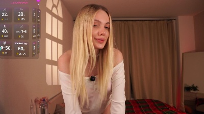 KarinaMckenty live cam on Cam4