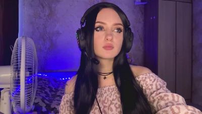 KarissaZogby live cam on Cam4