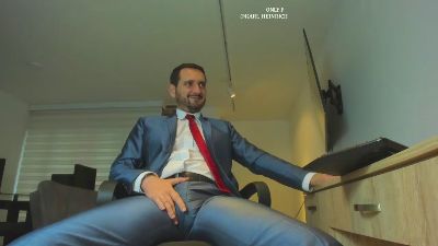 KarlBoss live cam on Cam4