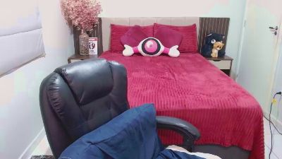 Karlacasada live cam on Cam4