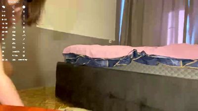 KarlyFeit live cam on Cam4