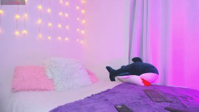 Karlyy_rios live cam on Cam4