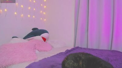 Karlyy_rios live cam on Cam4
