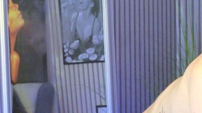 KarmaArms live cam on Cam4