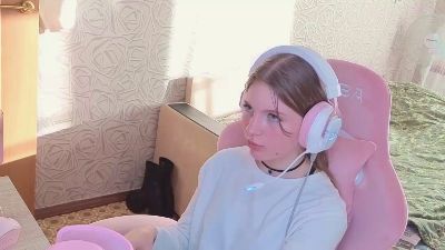 KarmaOneale live cam on Cam4