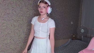 KarmaOneale live cam on Cam4