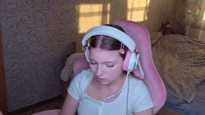 KarmaOneale live cam on Cam4