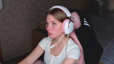 KarmaOneale live cam on Cam4
