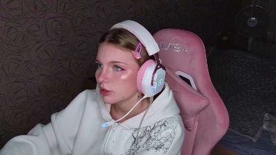 KarmaOneale live cam on Cam4