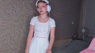 KarmaOneale live cam on Cam4