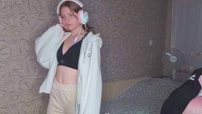 KarmaOneale live cam on Cam4
