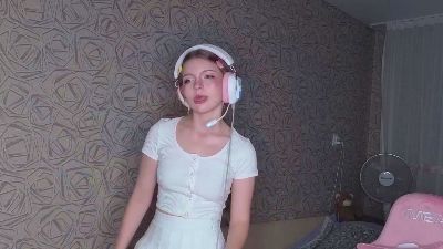 KarmaOneale live cam on Cam4