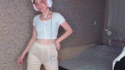 KarmaOneale live cam on Cam4