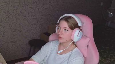 KarmaOneale live cam on Cam4