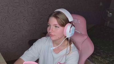 KarmaOneale live cam on Cam4