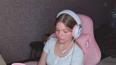 KarmaOneale live cam on Cam4
