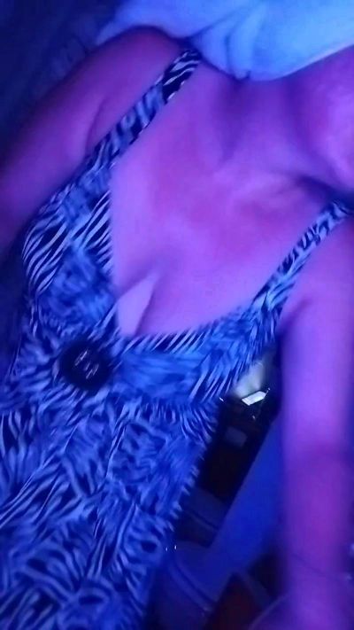Karma_kastle21 live cam on Cam4
