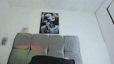 Karol_wish live cam on Cam4