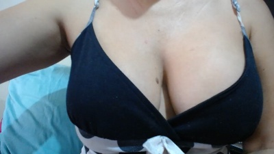 Karolcandy live cam on Cam4