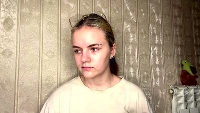 KaroleJemmings live cam on Cam4