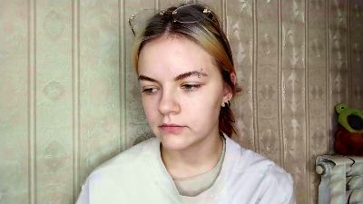 KaroleJemmings live cam on Cam4