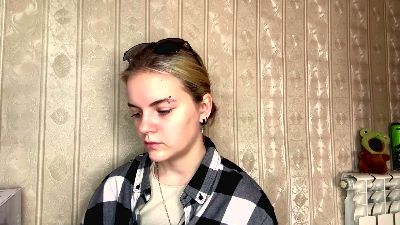 KaroleJemmings live cam on Cam4
