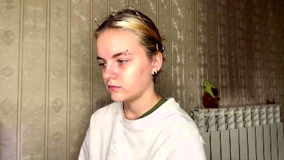 KaroleJemmings live cam on Cam4