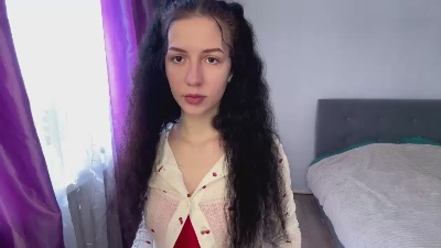 KaroleMoak live cam on Cam4