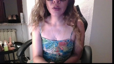 Karolinareaper live cam on Cam4