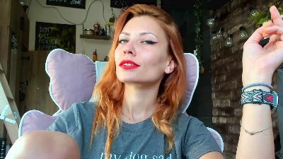 Karoline121 live cam on Cam4