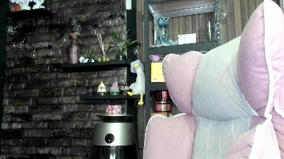 Karoline121 live cam on Cam4