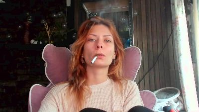 Karoline121 live cam on Cam4